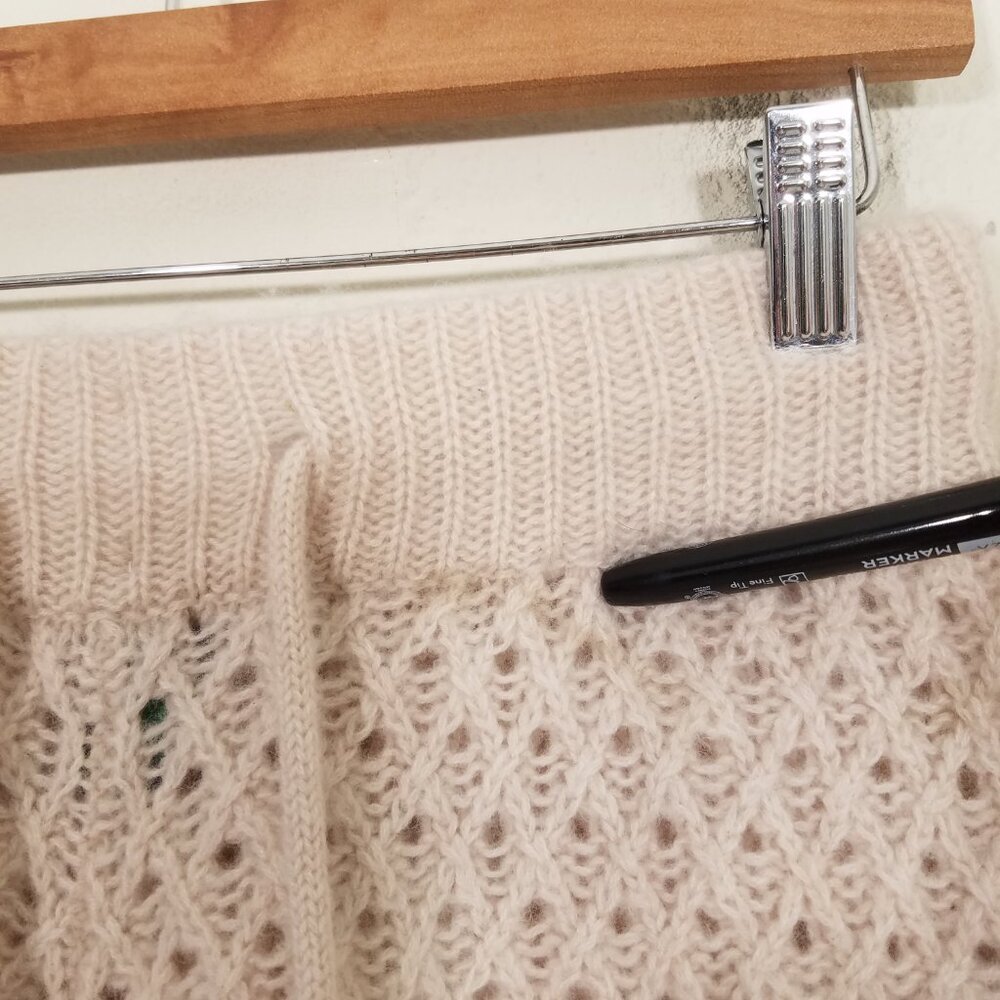 Noname Ruth Cashmere Shorts Size M - Picture 2 of 5